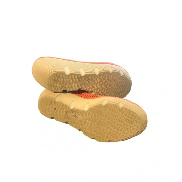 Clarks Red Wedge Sandals - Picture 4 of 4